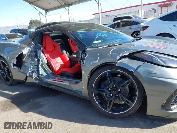 2024 Chevrolet Corvette 2LT z VIN 1G1YB3D48R5103073, wystawiony jako IAAI lot #41098470 z przebiegiem 7 326 mil mil oraz . Historia ofert i sprzedaży dostępna na DreamBid. Obrazek 6.