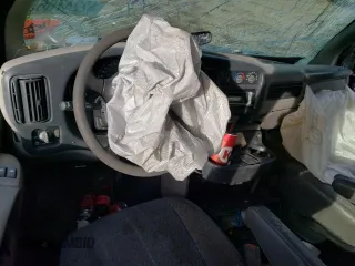 2000 Chevrolet Express with VIN 1GAGG29R0Y1198021, listed as a Copart auction lot 42247065 with Not Provided miles and Salvage Title. Bid and sale history available at carsss.com. Image 8.