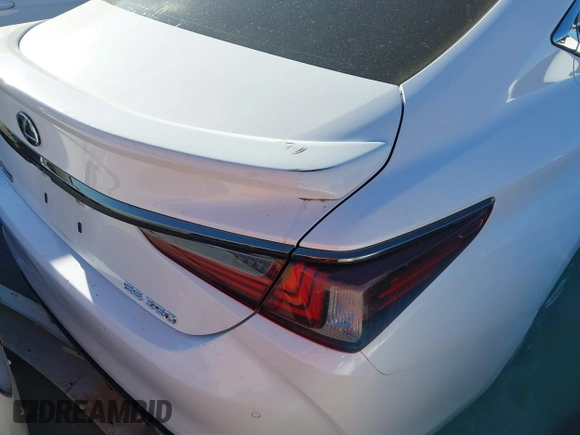 2021 Lexus ES 350 F Sport with VIN 58AGZ1B1XMU098201, listed as a IAAI auction lot 41366417 with 66,631 mi miles and . Bid and sale history available at DreamBid. Image 21.