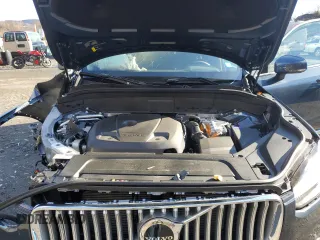 2025 Volvo XC90 with VIN YV4H60PJ6S1293316, listed as a Copart auction lot 84707614 with 924 mi miles and Salvage Title. Bid and sale history available at DreamBid. Image 12.