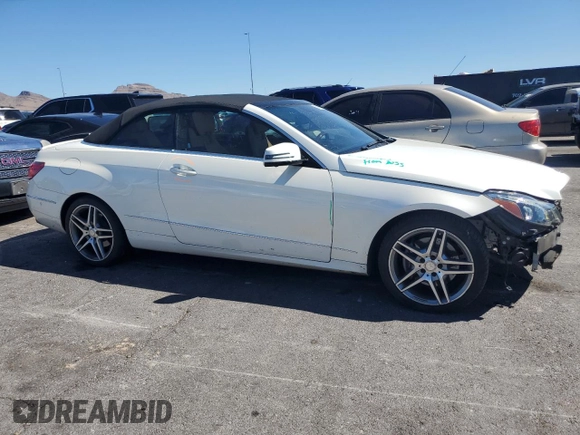 2014 Mercedes-Benz E 350 with VIN WDDKK5KF2EF274702, listed as a Copart auction lot 50401895 with 52,832 mi miles and Salvage Title. Bid and sale history available at DreamBid. Image 4.