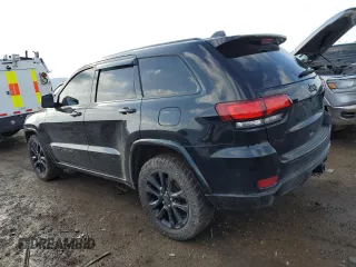 2017 Jeep Grand Cherokee Altitude z VIN 1C4RJFAG4HC714596, wystawiony jako Copart lot #51675295 z przebiegiem 138 928 mil mil oraz Szkoda całkowita • Salvage title. Historia ofert i sprzedaży dostępna na DreamBid. Obrazek 2.