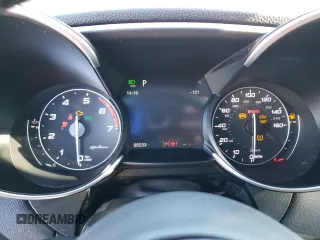 2017 Alfa Romeo Giulia with VIN ZARFAEBN8H7549189, listed as a Copart auction lot 88954045 with 95,233 mi miles and Clean Title. Bid and sale history available at carsss.com. Image 9.