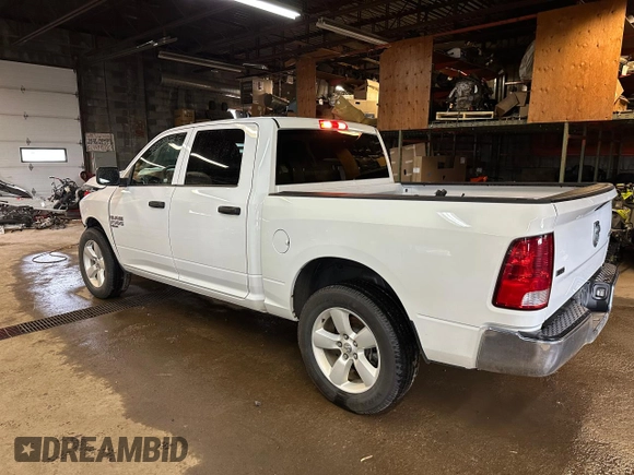 2023 Ram 1500 SLT z VIN 3C6RR7LG4PG678827, wystawiony jako Copart lot #55741925 z przebiegiem 47 266 mil mil oraz Szkoda całkowita • Salvage title. Historia ofert i sprzedaży dostępna na DreamBid. Obrazek 4.