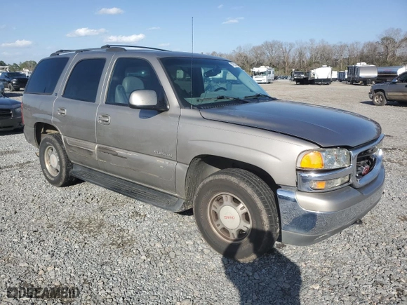 2002 GMC Yukon SLT with VIN 1GKEC13Z22R293531, listed as a Copart auction lot 47835625 with 300,932 mi miles and Salvage Title. Bid and sale history available at carsss.com. Image 4.