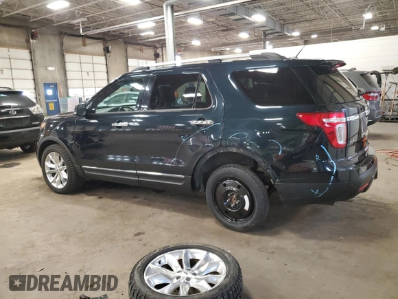 2015 Ford Explorer XLT with VIN 1FM5K8D80FGB11528, listed as a Copart auction lot 47111045 with 184,833 mi miles and Salvage Title. Bid and sale history available at DreamBid. Image 2.
