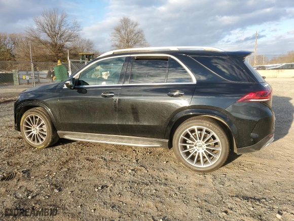 2022 Mercedes-Benz GLE with VIN 4JGFB4KB2NA657132, listed as a Copart auction lot 87335724 with 45,784 mi miles and Salvage Title. Bid and sale history available at carsss.com. Image 2.