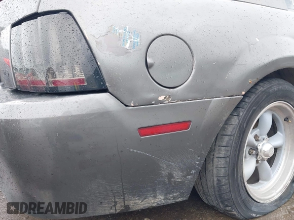 2004 Ford Mustang Standard with VIN 1FAFP40624F233811, listed as a IAAI auction lot 42330396 with 136,091 mi miles and . Bid and sale history available at DreamBid. Image 19.