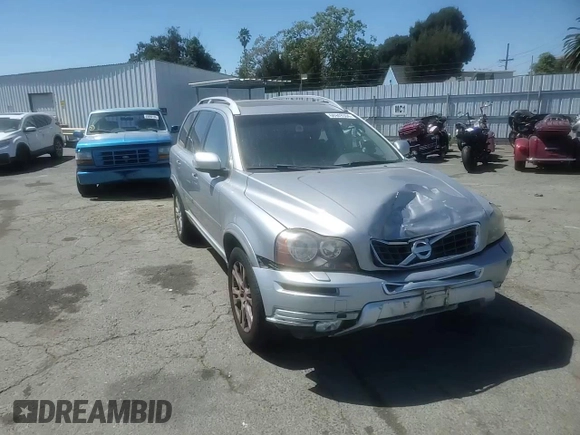 2013 Volvo XC90 Premier Plus with VIN YV4952CZ7D1643554, listed as a Copart auction lot 68949304 with 186,290 mi miles and Salvage Title. Bid and sale history available at carsss.com. Image 12.