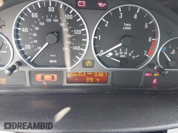 2003 BMW 3 Series 330i with VIN WBAEV53453KM03111, listed as a IAAI auction lot 42007086 with 156,353 mi miles. Bid and sale history available at carsss.com. Image 7.