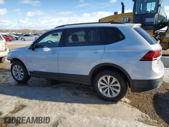 2019 Volkswagen Tiguan S z VIN 3VV0B7AX6KM015635, wystawiony jako Copart lot #47340135 z przebiegiem 156 774 mil mil oraz Szkoda całkowita • Salvage title. Historia ofert i sprzedaży dostępna na DreamBid. Obrazek 2.