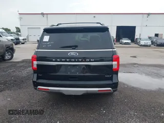 2024 Ford Expedition Max XLT with VIN 1FMJK1J86REA09662, listed as a IAAI auction lot 42434684 with 42,118 mi miles and . Bid and sale history available at DreamBid. Image 16.