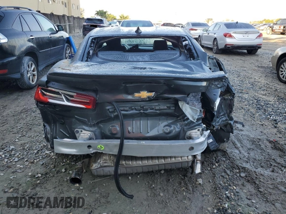 2018 Chevrolet Camaro 2LT with VIN 1G1FD1RX5J0129138, listed as a Copart auction lot 81744723 with 48,325 mi miles and Salvage Title. Bid and sale history available at carsss.com. Image 6.