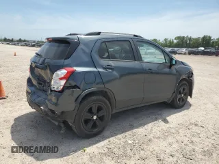 2021 Chevrolet Trax LT with VIN KL7CJPSB0MB325921, listed as a Copart auction lot 56986325 with 78,937 mi miles and Salvage title. Bid and sale history available at DreamBid. Image 3.