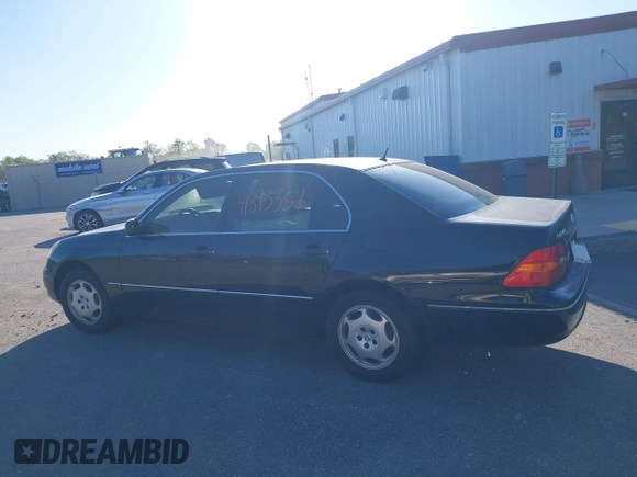 2001 Lexus LS 430 with VIN JTHBN30F710042861, listed as a IAAI auction lot 41895357 with Not Provided miles. Bid and sale history available at carsss.com. Image 13.