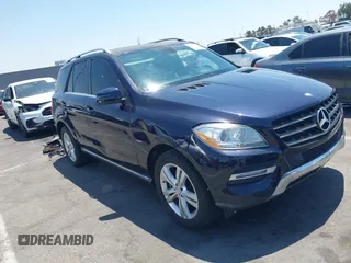 2012 Mercedes-Benz M 350 с VIN 4JGDA2EB4CA008214, выставлен на аукционе IAAI как лот 42851159 с пробегом 135 929 миль миль и . История ставок и продаж доступна на DreamBid. Изображение 1.