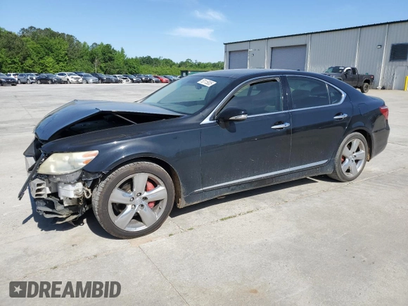 2011 Lexus LS 460 z VIN JTHBL5EF2B5105203, wystawiony jako Copart lot #53115005 z przebiegiem 171 056 mil mil oraz Szkoda całkowita • Salvage title. Historia ofert i sprzedaży dostępna na DreamBid. Obrazek 1.