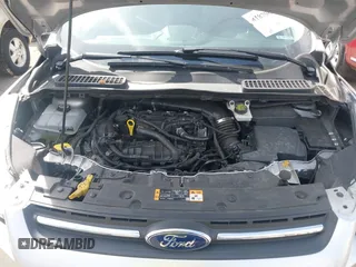 2016 Ford Escape SE with VIN 1FMCU9GXXGUB10447, listed as a IAAI auction lot 41879610 with 137,913 mi miles. Bid and sale history available at carsss.com. Image 10.