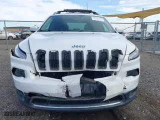 2017 Jeep Cherokee Limited with VIN 1C4PJMDB6HW555493, listed as a IAAI auction lot 41799350 with 92,591 mi miles. Bid and sale history available at carsss.com. Image 6.