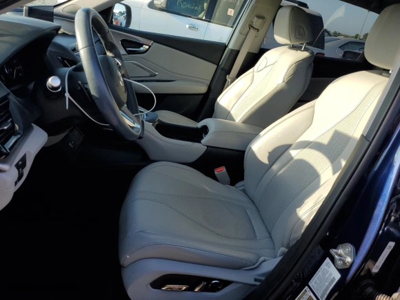2019 Acura RDX w/Technology Pkg with VIN 5J8TC2H58KL011136, listed as a Copart auction lot 50040285 with 57,640 mi miles and Salvage Title. Bid and sale history available at carsss.com. Image 7.