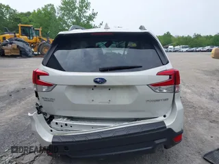 2021 Subaru Forester Limited with VIN JF2SKASC5MH474924, listed as a IAAI auction lot 42502113 with 43,379 mi miles and . Bid and sale history available at DreamBid. Image 16.