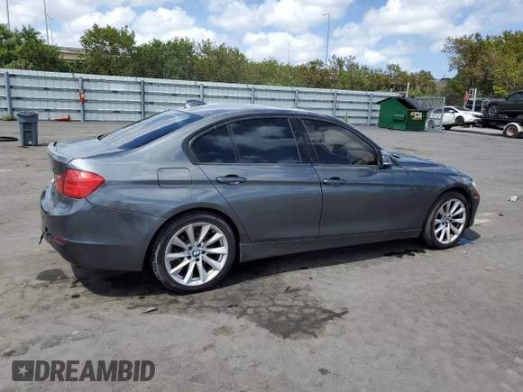 2013 BMW 3 Series 328i xDrive with VIN WBA3B5G57DNS00062, listed as a Copart auction lot 54522195 with 94,146 mi miles and Clean title. Bid and sale history available at DreamBid. Image 3.