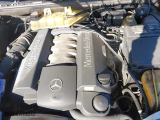2001 Mercedes-Benz M-Class with VIN 4JGAB72E51A247926, listed as a IAAI auction lot 41277111 with 208,817 mi miles. Bid and sale history available at carsss.com. Image 10.