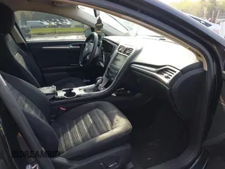 2016 Ford Fusion SE with VIN 1FA6P0H79G5124150, listed as a IAAI auction lot 42001241 with 198,889 mi miles and . Bid and sale history available at DreamBid. Image 5.