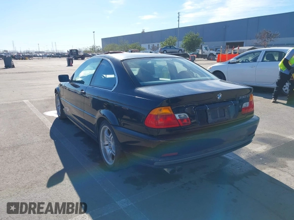 2001 BMW 3 Series 330Ci with VIN WBABN53461JU22367, listed as a IAAI auction lot 41264913 with 380,352 mi miles. Bid and sale history available at carsss.com. Image 3.