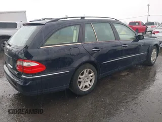 2005 Mercedes-Benz E 320 with VIN WDBUH65J45A624043, listed as a IAAI auction lot 41808006 with 190,444 mi miles and . Bid and sale history available at DreamBid. Image 4.