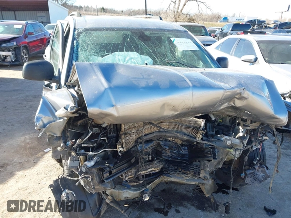2019 Dodge Journey SE with VIN 3C4PDCBB6KT738488, listed as a IAAI auction lot 41330395 with Not Provided miles and . Bid and sale history available at DreamBid. Image 13.