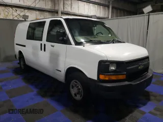 2004 Chevrolet Express Cargo Van with VIN 1GCGG25U941191984, listed as a Copart auction lot 85902384 with 187,377 mi miles and Clean Title. Bid and sale history available at carsss.com. Image 4.