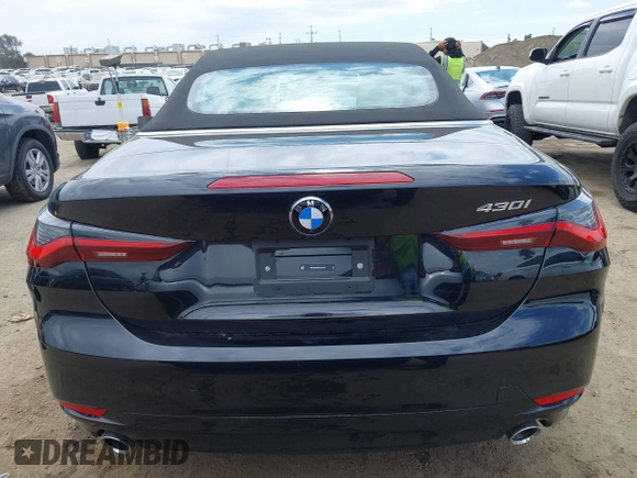 2025 BMW 4 Series 430i z VIN WBA33DB08SCU35159, wystawiony jako IAAI lot #42019631 z przebiegiem 895 mil mil oraz . Historia ofert i sprzedaży dostępna na DreamBid. Obrazek 17.