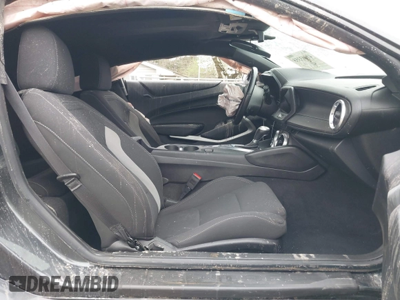 2018 Chevrolet Camaro 1SS with VIN 1G1FF1R76J0112083, listed as a IAAI auction lot 41963355 with 44,548 mi miles and . Bid and sale history available at DreamBid. Image 5.
