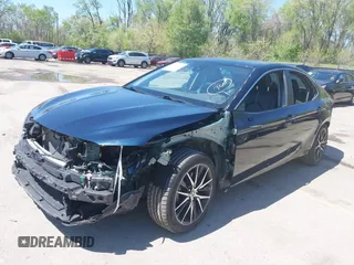 2021 Toyota Camry SE Nightshade with VIN 4T1G11AK3MU462290, listed as a IAAI auction lot 42033207 with 111,163 mi miles and . Bid and sale history available at DreamBid. Image 6.