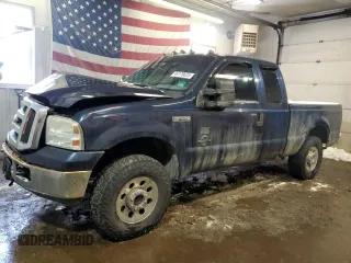 2007 Ford F-250 XL with VIN 1FTSX21P77EA06533, listed as a Copart auction lot 44176825 with 120,488 mi miles and Salvage Title. Bid and sale history available at DreamBid. Image 1.