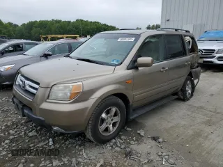 2008 Honda Pilot EX-L z VIN 5FNYF185X8B034094, wystawiony jako Copart lot #60087345 z przebiegiem 174 084 mil mil oraz Szkoda całkowita • Salvage title. Historia ofert i sprzedaży dostępna na DreamBid. Obrazek 1.