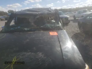 2004 GMC Yukon SLE with VIN 1GKEC13V94R249798, listed as a Copart auction lot 85716694 with 0 mi miles and Salvage Title. Bid and sale history available at carsss.com. Image 18.