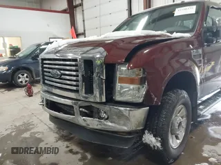 2010 Ford F-250 XL z VIN 1FTSX2BR4AEB44022, wystawiony jako IAAI lot #41590339 z przebiegiem 168 728 mil mil oraz . Historia ofert i sprzedaży dostępna na DreamBid. Obrazek 6.