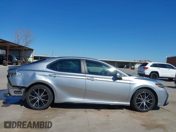 2023 Toyota Camry SE z VIN 4T1G11AK5PU785700, wystawiony jako IAAI lot #41845003 z przebiegiem 21 207 mil mil oraz . Historia ofert i sprzedaży dostępna na DreamBid. Obrazek 14.