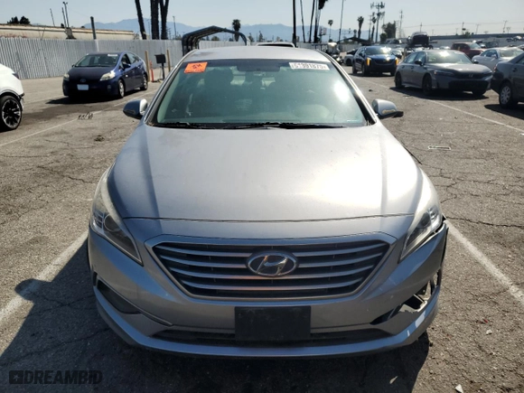 2017 Hyundai Sonata SE with VIN 5NPE24AFXHH540612, listed as a Copart auction lot 51391875 with 104,756 mi miles and Salvage Title. Bid and sale history available at carsss.com. Image 5.