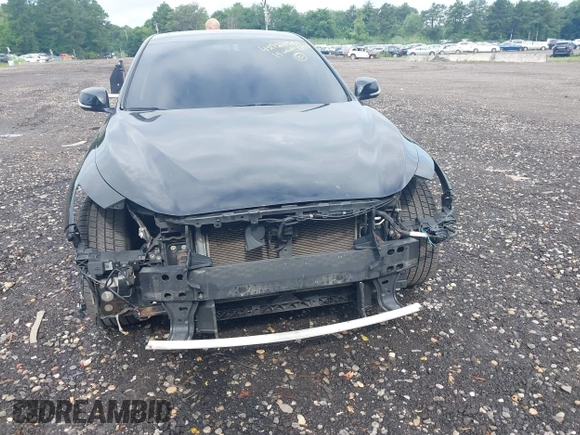 2015 Infiniti Q50 Premium with VIN JN1BV7AR8FM407956, listed as a IAAI auction lot 42724981 with 99,507 mi miles and . Bid and sale history available at DreamBid. Image 6.