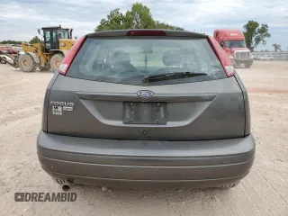 2007 Ford Focus S with VIN 1FAHP37N07W331532, listed as a Copart auction lot 71894104 with 183,909 mi miles and Clean Title. Bid and sale history available at carsss.com. Image 6.