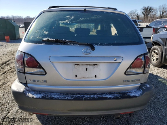 2002 Lexus RX 300 with VIN JTJGF10U620149356, listed as a Copart auction lot 42127625 with 274,406 mi miles and Salvage Title. Bid and sale history available at carsss.com. Image 6.