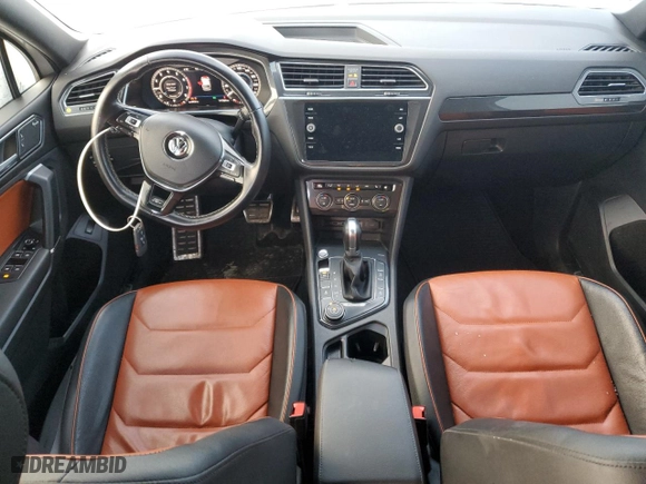 2018 Volkswagen Tiguan SEL Premium with VIN 3VV4B7AX2JM153253, listed as a Copart auction lot 47080015 with 111,064 mi miles and Salvage Title. Bid and sale history available at carsss.com. Image 8.