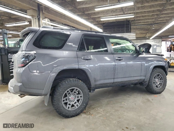 2022 Toyota 4Runner TRD Off Road Premium with VIN JTERU5JRXN5973740, listed as a Copart auction lot 46648495 with 28,001 mi miles and Salvage Title. Bid and sale history available at carsss.com. Image 3.
