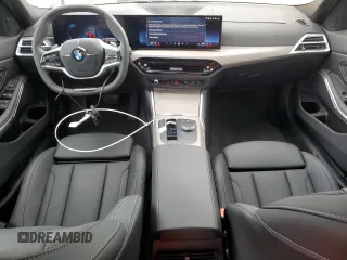 2025 BMW 3 Series 330i xDrive with VIN 3MW89CW01S8F01583, listed as a Copart auction lot 47929825 with 4,134 mi miles and Clean Title. Bid and sale history available at carsss.com. Image 8.