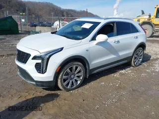 2020 Cadillac XT4 AWD Premium Luxury z VIN 1GYFZDR45LF016381, wystawiony jako IAAI lot #41556874 z przebiegiem 23 887 mil mil oraz . Historia ofert i sprzedaży dostępna na DreamBid. Obrazek 17.