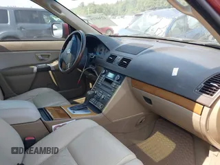 2008 Volvo XC90 I6 z VIN YV4CY982781448271, wystawiony jako IAAI lot #42360719 z przebiegiem 215 387 mil mil oraz . Historia ofert i sprzedaży dostępna na DreamBid. Obrazek 5.
