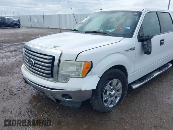 2012 Ford F-150 XL z VIN 1FTFW1CF7CKD51849, wystawiony jako IAAI lot #41659509 z przebiegiem 493 628 mil mil oraz . Historia ofert i sprzedaży dostępna na DreamBid. Obrazek 6.